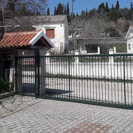 Apartament Dora's
